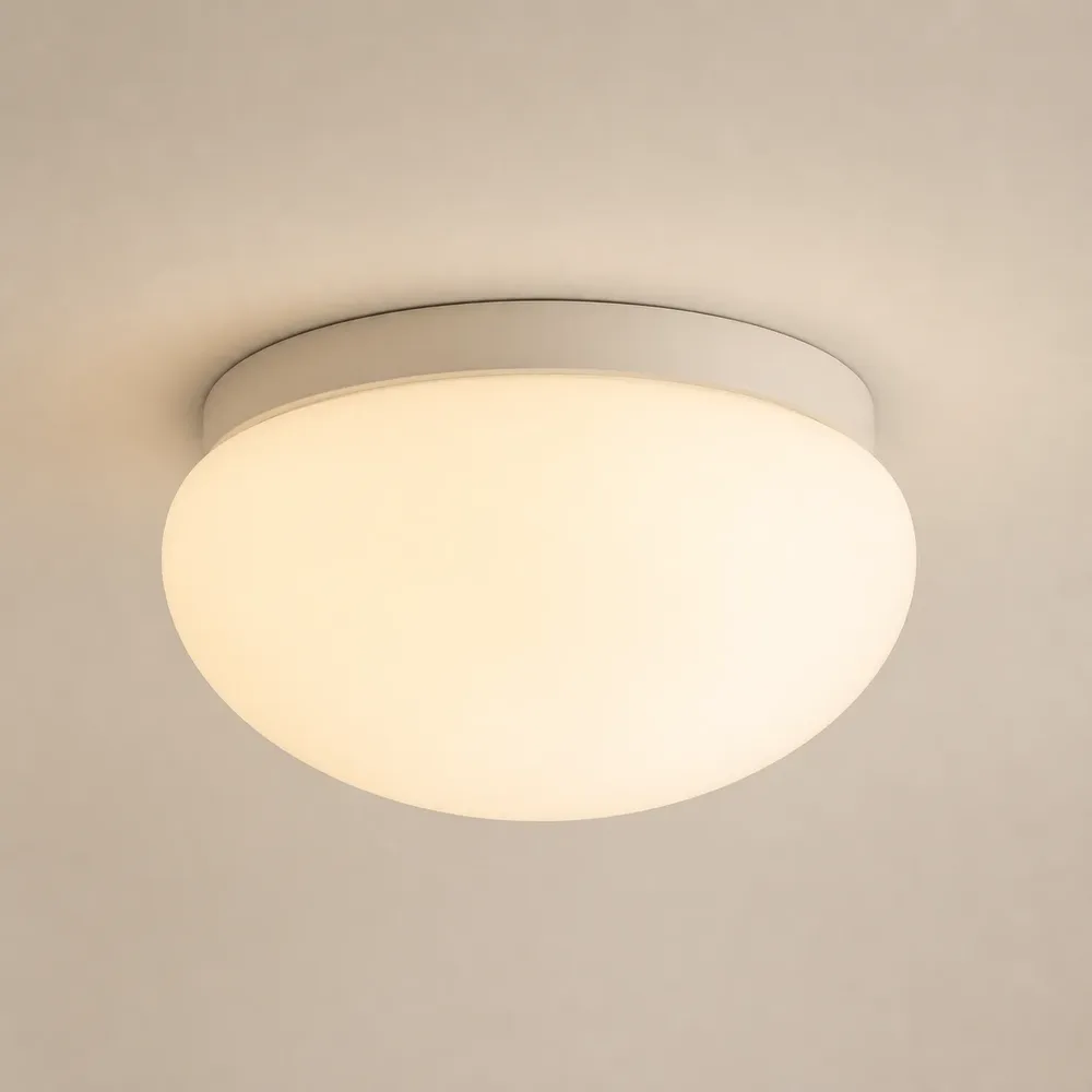 Rund plafond som sprider ljuset brett